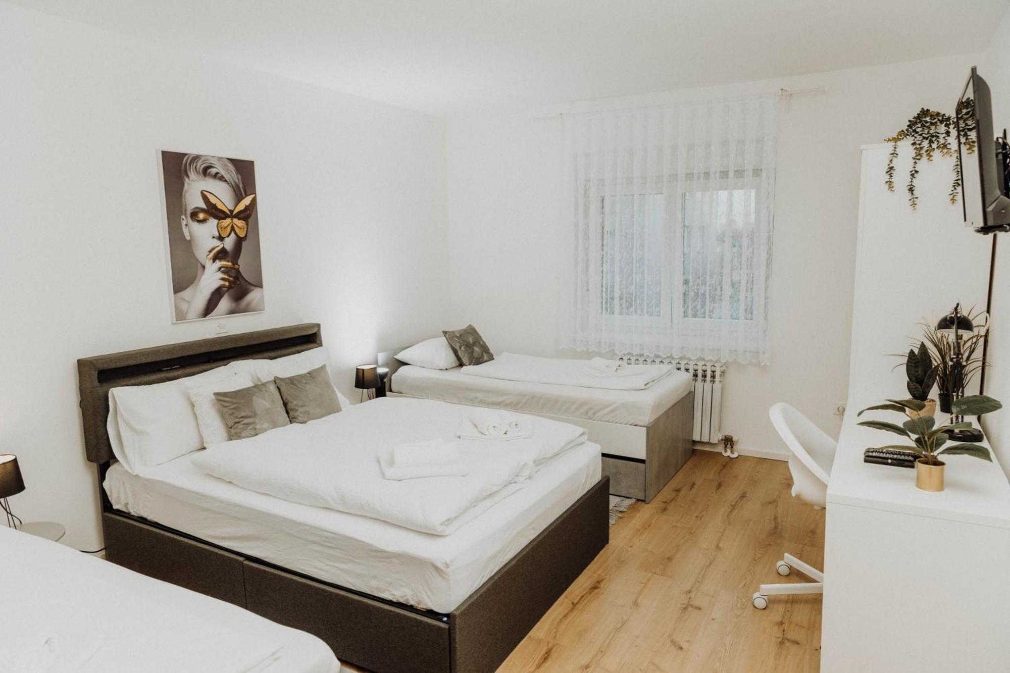 Apartman Tihana Vinkovci Exterior foto