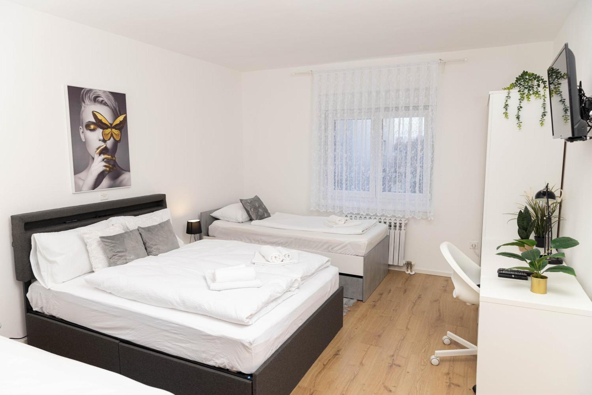 Apartman Tihana Vinkovci Exterior foto