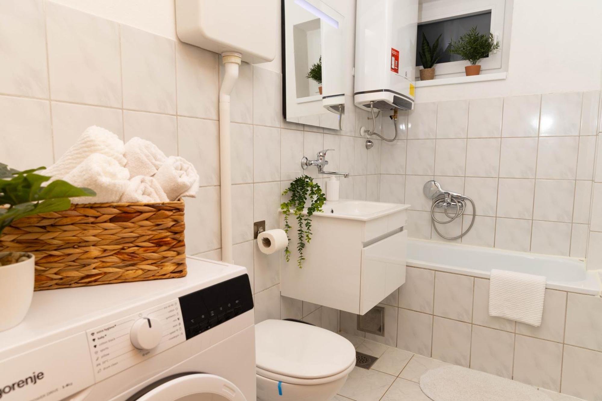 Apartman Tihana Vinkovci Exterior foto