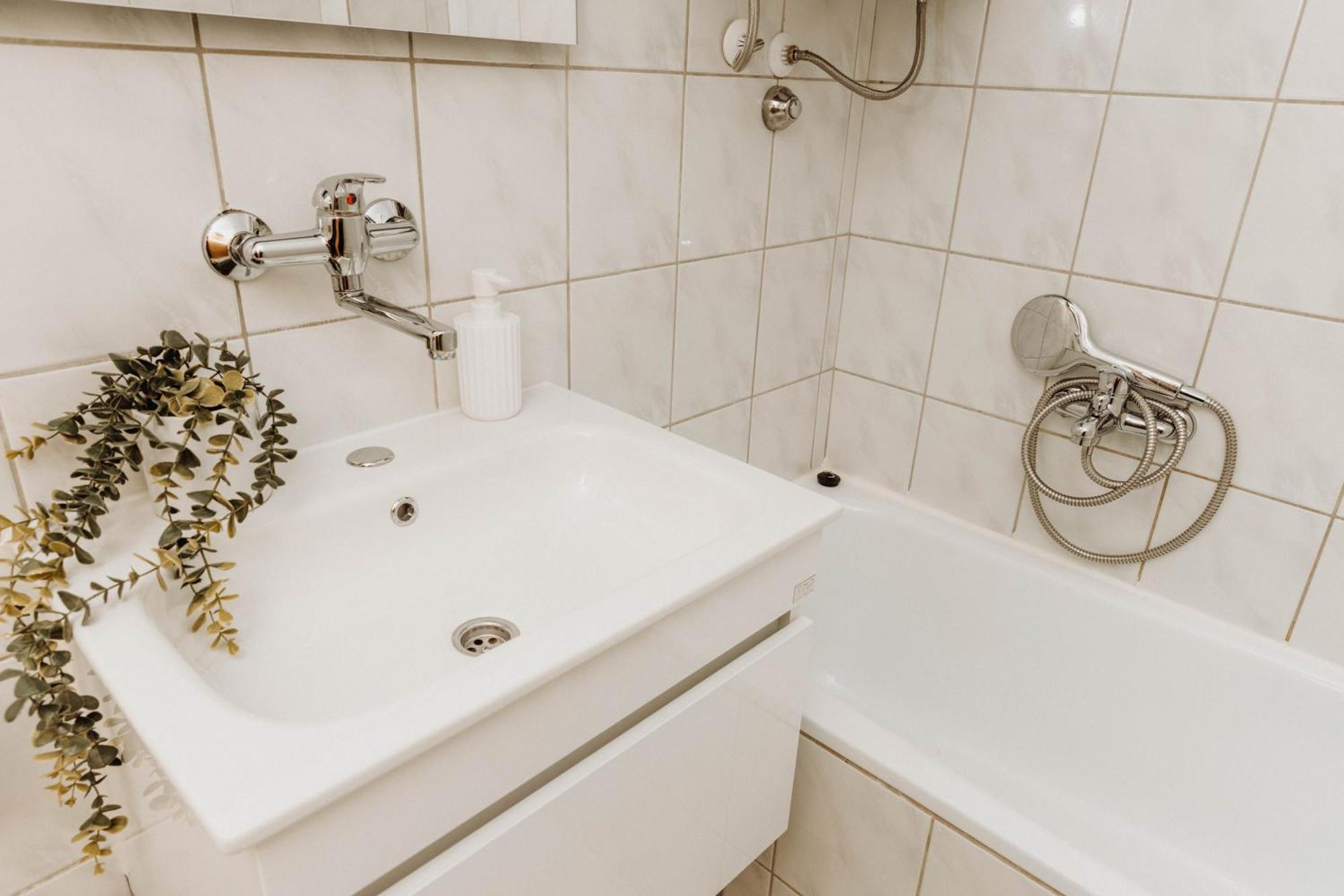 Apartman Tihana Vinkovci Exterior foto
